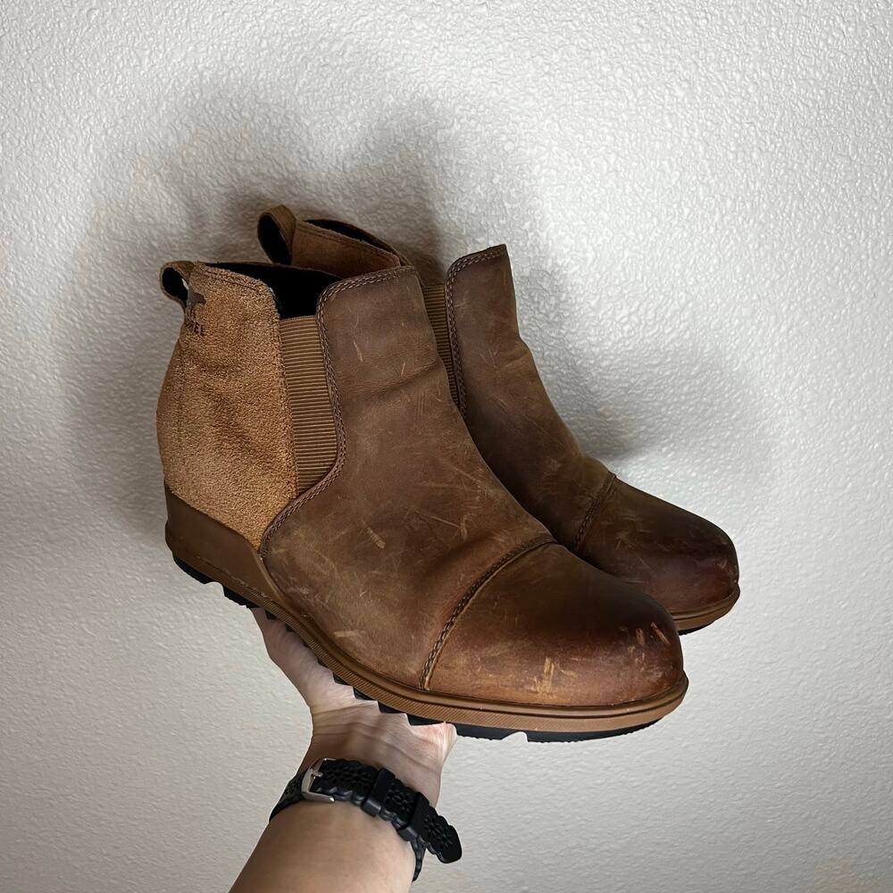 SOREL Evie II Waterproof suede leather Chelsea Bootie in taffy / Gum 2 WOMENS 10